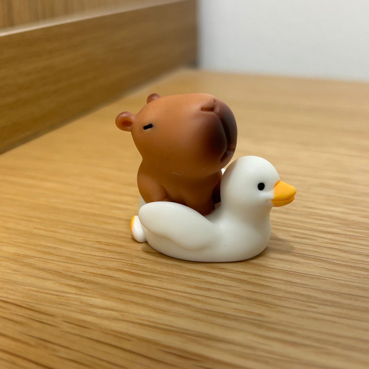 Capybara Mini Character Invertebrate Enclosure Decoration